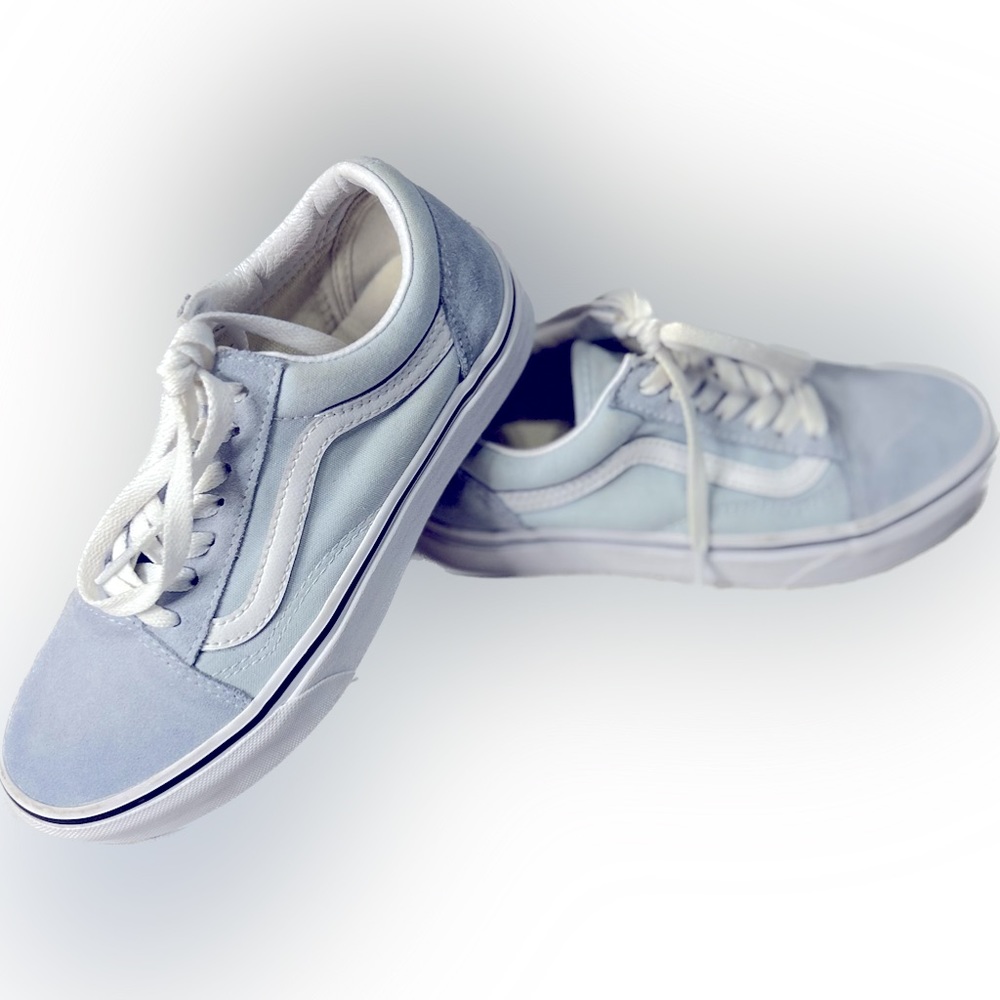 VANS men’s sneakers tennis shoe size 5 light blue suede